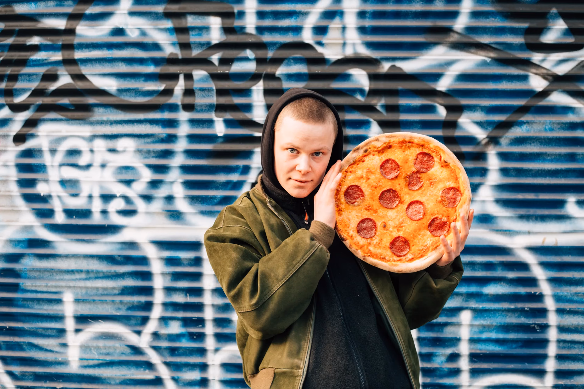 Hvad tjener et pizzabud?