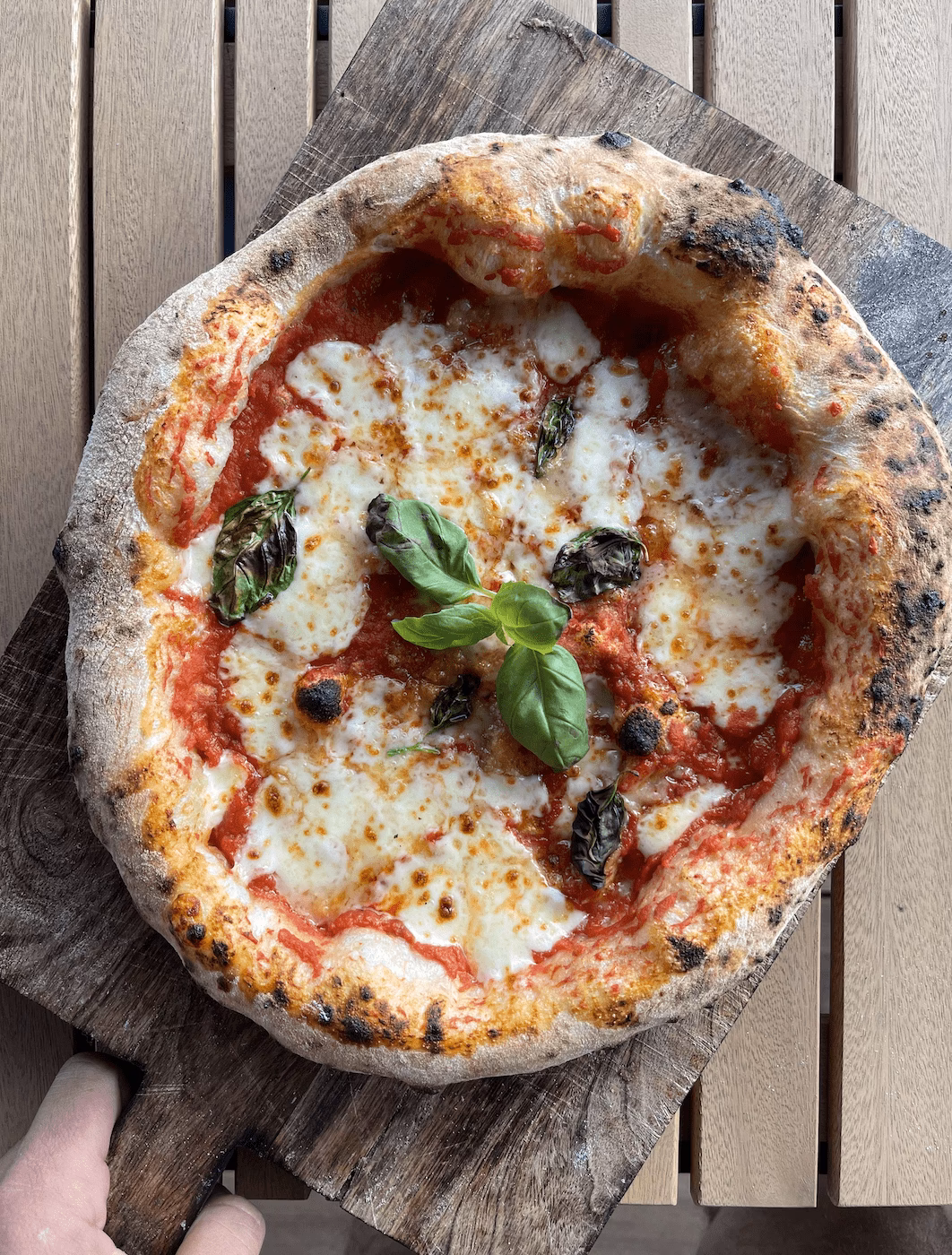 Hvor længe kan pizzadej stå i køleskabet?