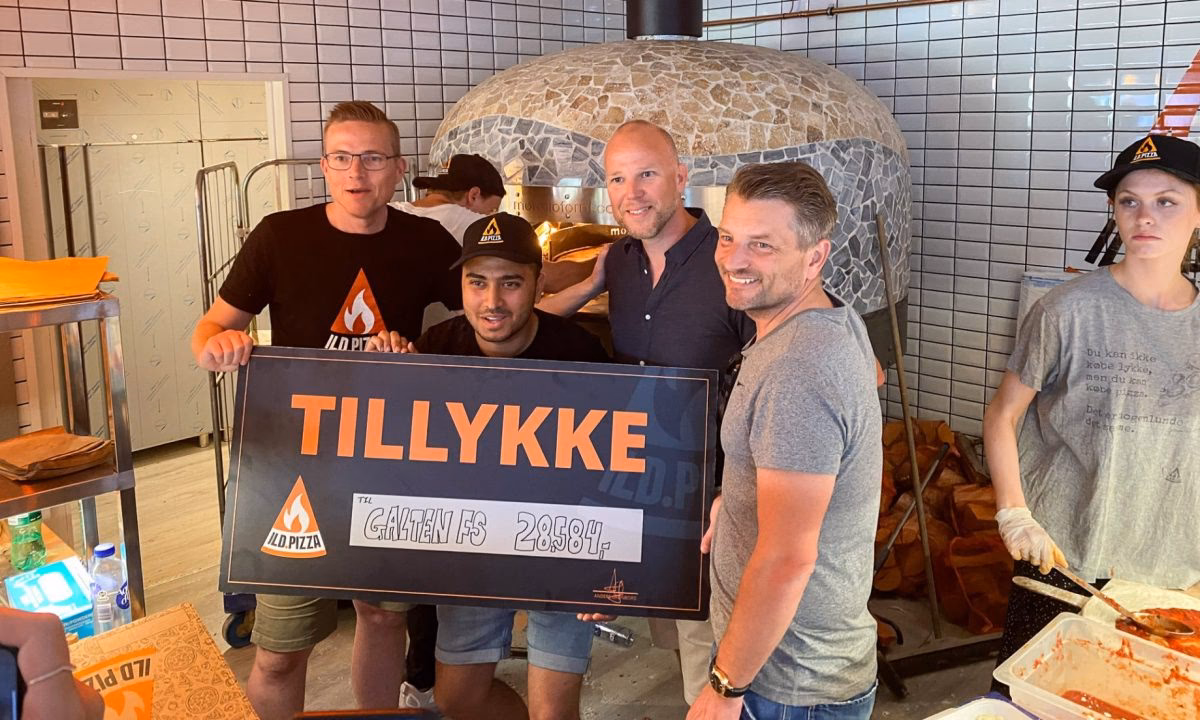 Hvem ejer ild pizza?