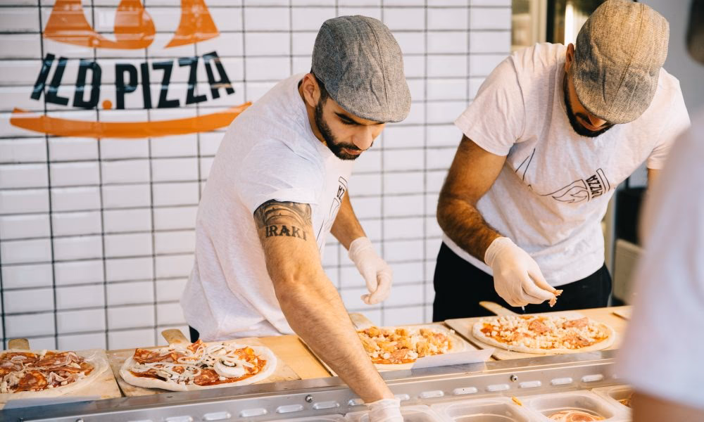 Hvorfor gik ild pizza konkurs?