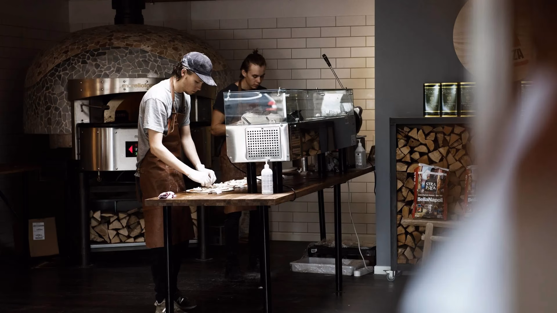 Hvorfor gik ild pizza konkurs?