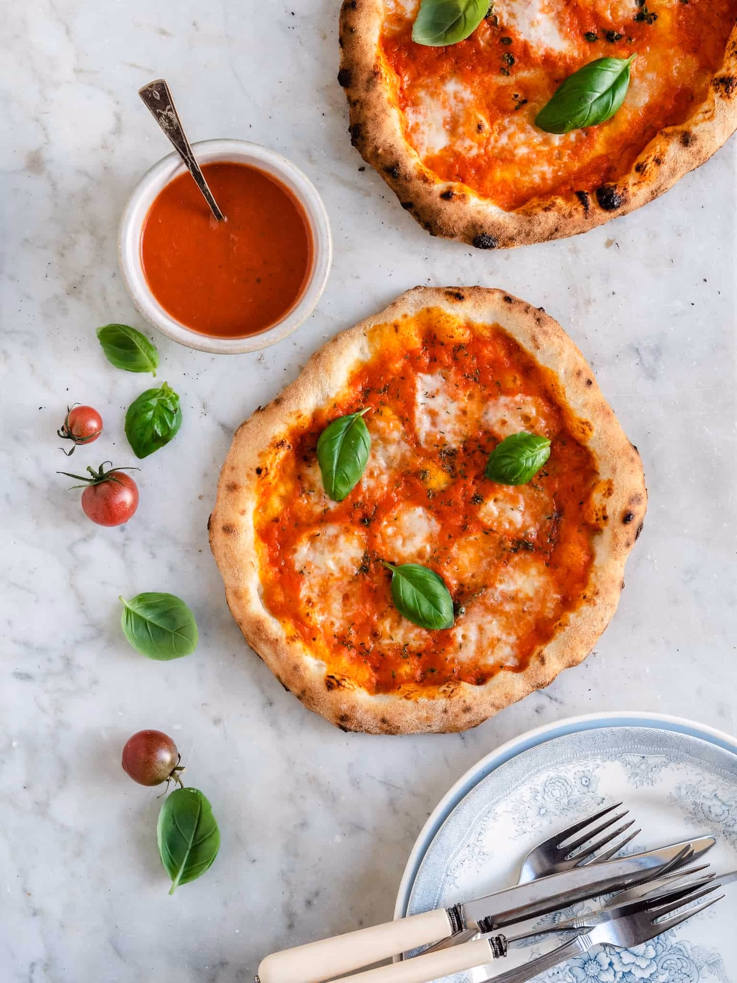 Hvilke krydderier er gode på pizza?