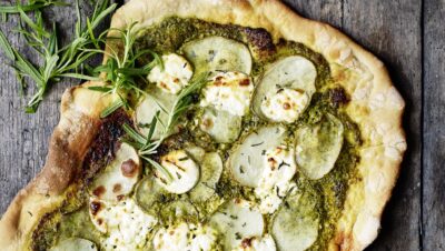 Hvornår skal pesto på pizza?